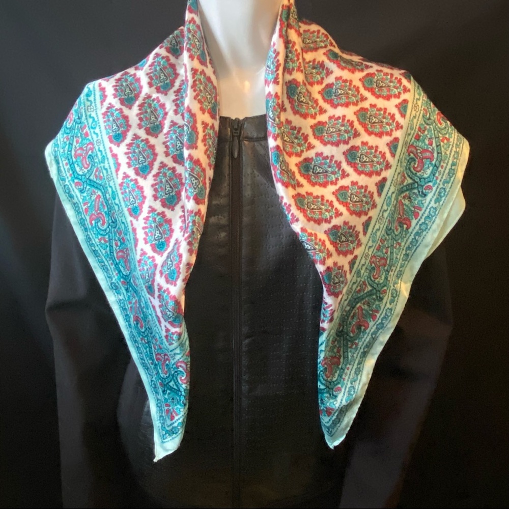 Large Square Scarf - Picture 3 of 10